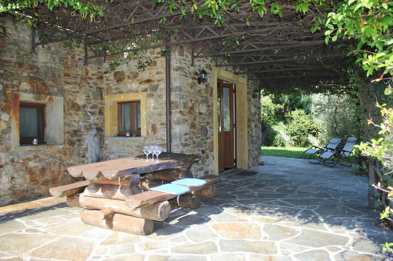 Rustico Ulivi - Ferienhaus In Colico Bucht Piona Italy