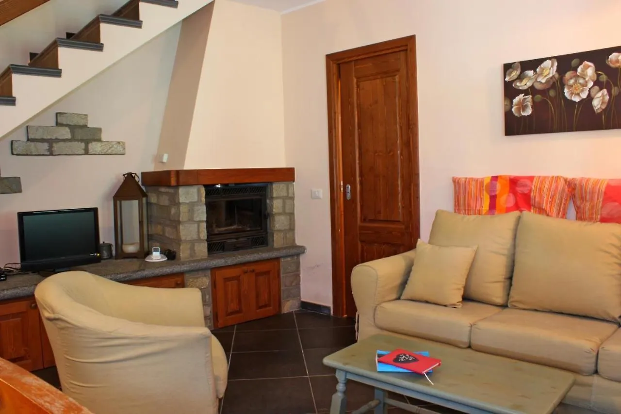 Holiday home Rustico Ulivi - Ferienhaus In Colico Bucht Piona